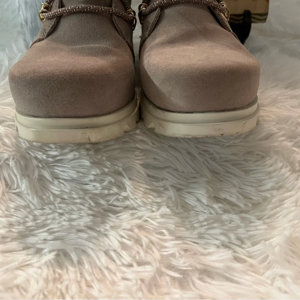 🎉HP🎉Sorel Joan of Arctic Wedge III Lace Waterproof Boots - LIKE NEW! - Picture 4 of 9